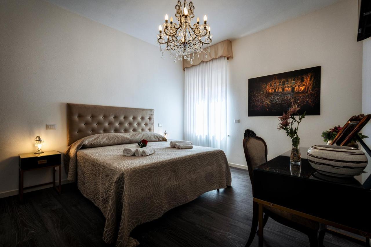 Hotel Sinfonia 23 Ravenna Esterno foto